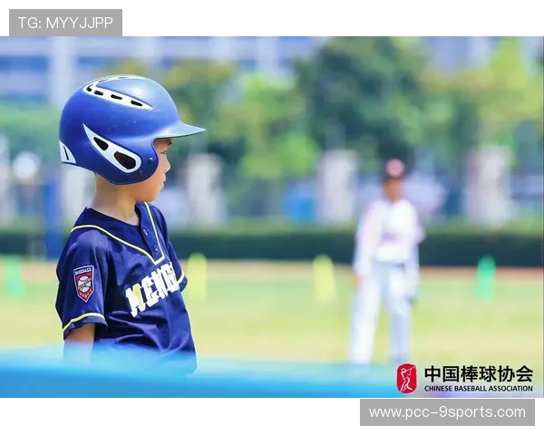 棒球俱乐部举办青少年训练成果展示提升招生热度，青少年棒球锦标赛