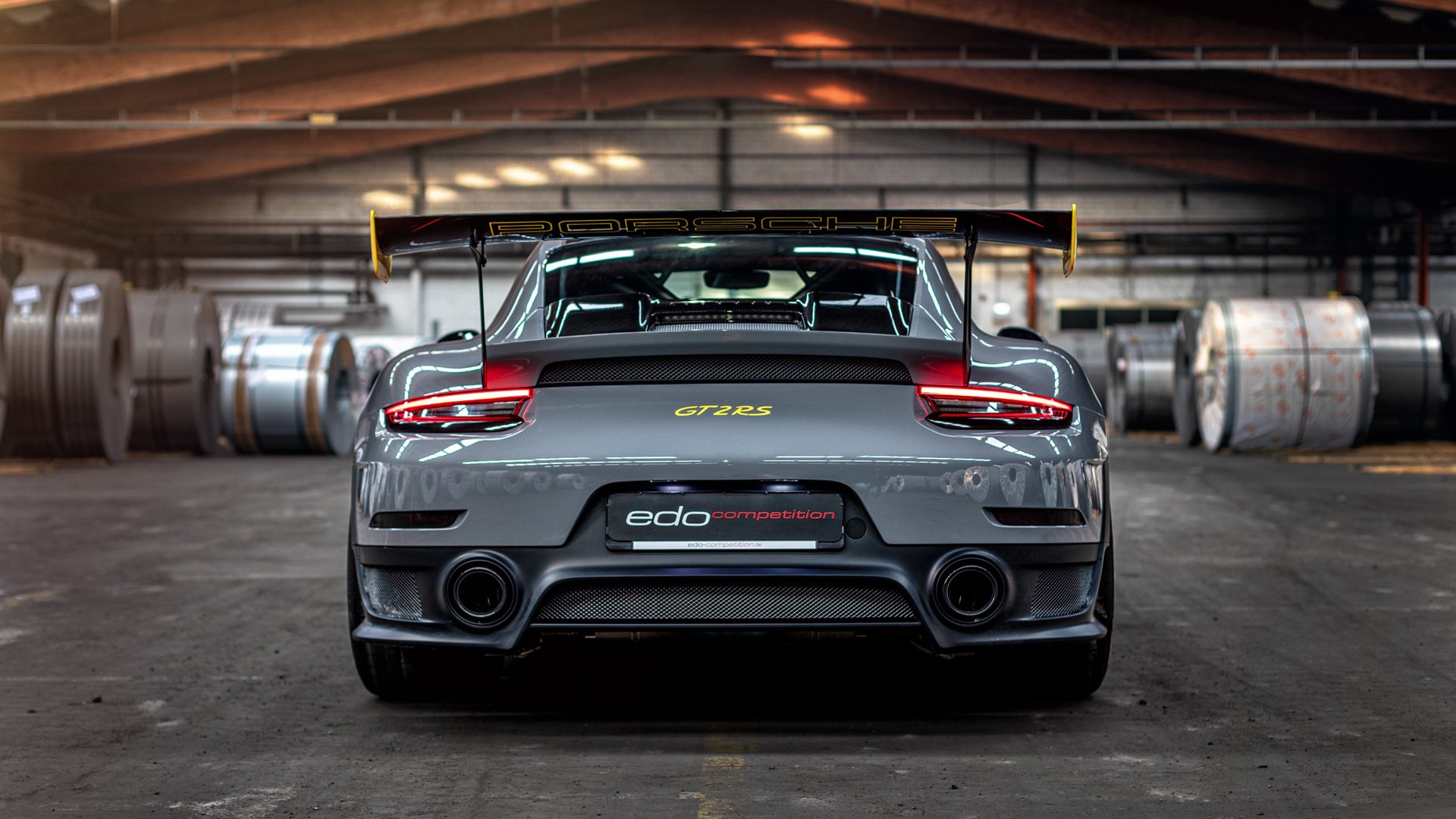 弗拉门戈中场多点支撑战术见效，弗拉门戈技巧